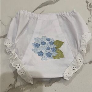 Hydrangea Embroidered Bloomers NWOT